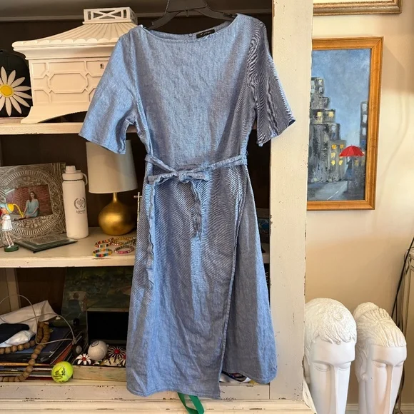 St. John sz 10 Linen blend midi dress boatneck belted - Picture 2 of 5